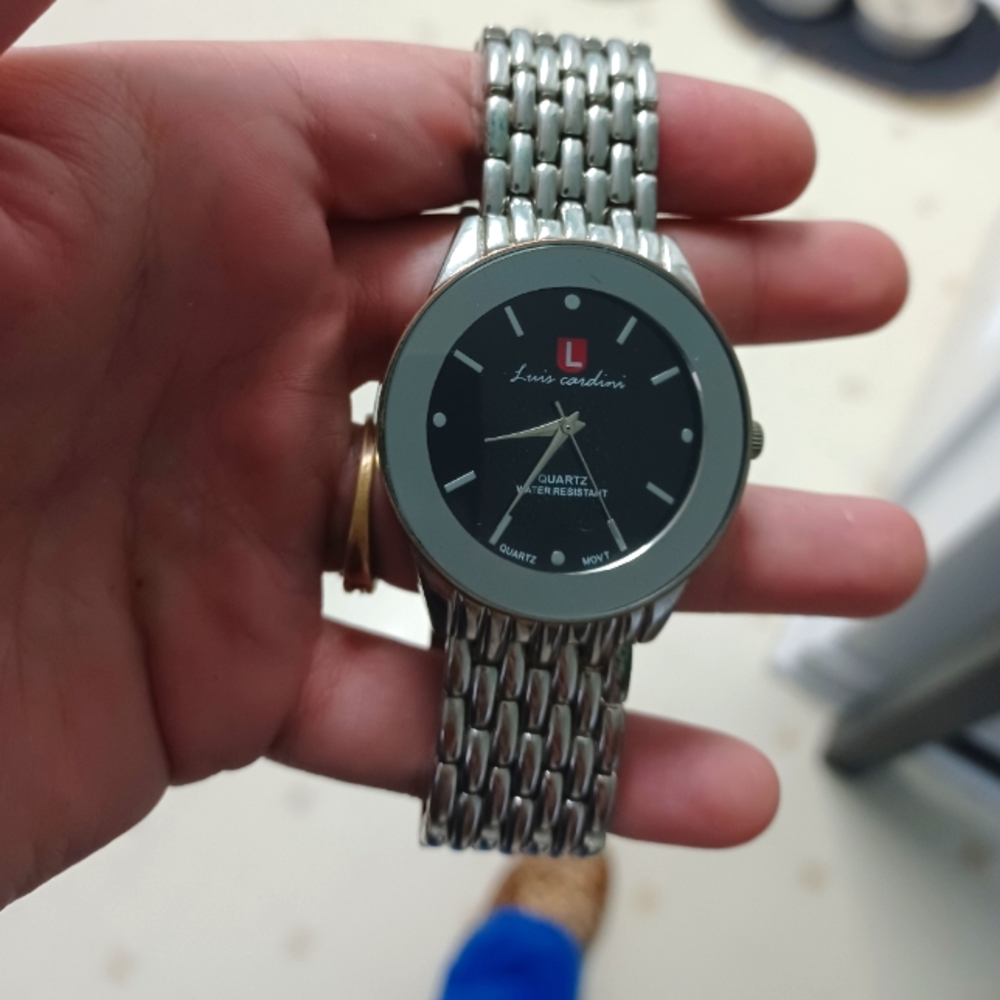 Luis carding mens watch from his or her set